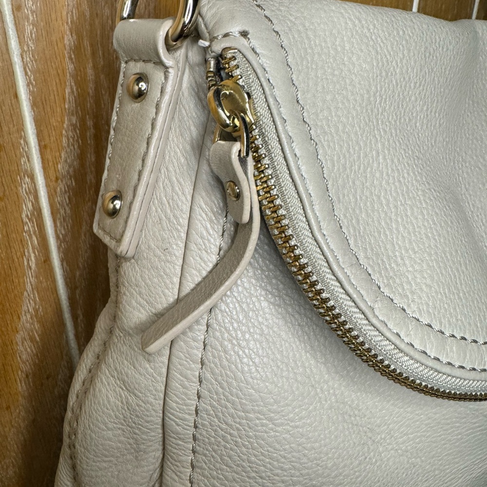 Purse - Picture 3 of 7